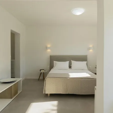 Stunning Beachfront 3br That Has It All! Villa Ambelas