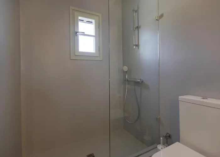 Stunning Beachfront 3br That Has It All! * Амбелас