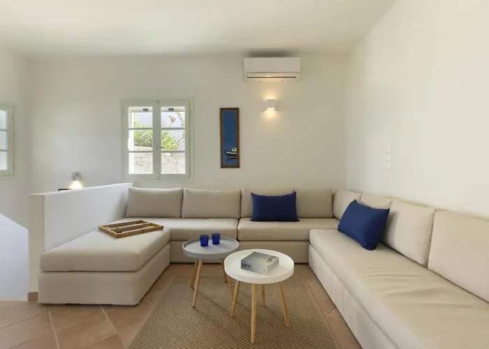 Stunning Beachfront 3br That Has It All! Вилла *