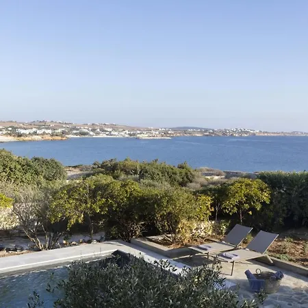 Stunning Beachfront 3br That Has It All! * أمبيلاس