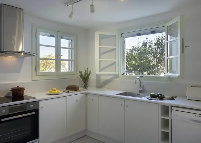 Stunning Beachfront 3br That Has It All!